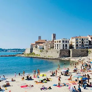 Appartement Appt Moderne Vieil 3 Pièc, Antibes